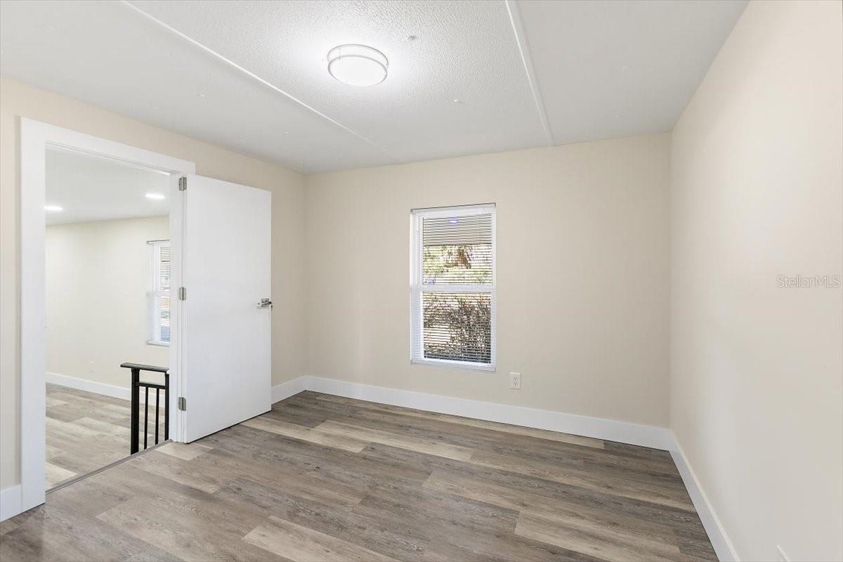 RIVER PARK TRAILER - Residential