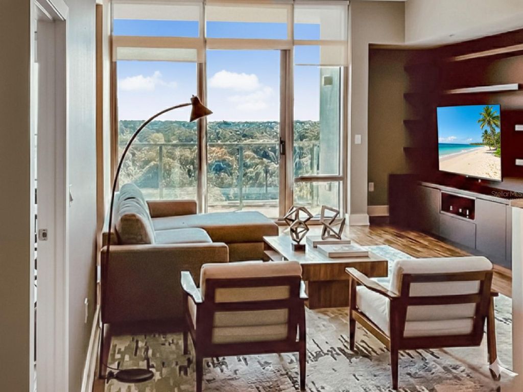 Photo of 260 S Osceola Avenue #1005, Orlando, FL 32801 (MLS # O6380001)