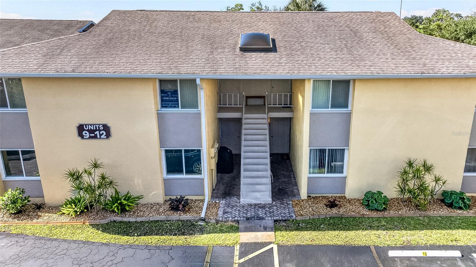 LYONS COVE - Residential
