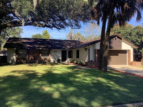 Photo of 1681 Overlook Road, Longwood, FL 32750 (MLS # S5132452)