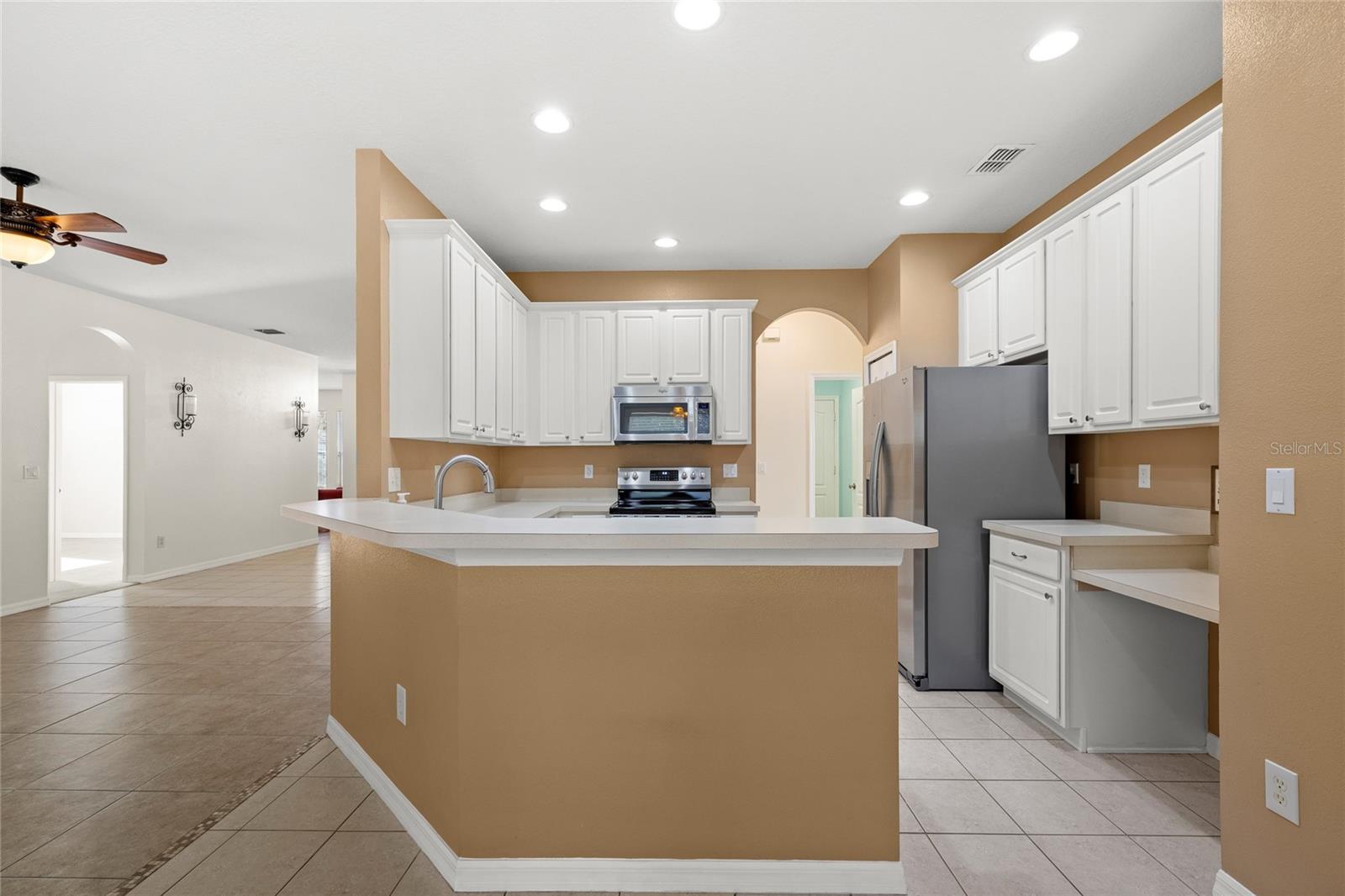 LAKE KEHOE PRESERVE - Residential