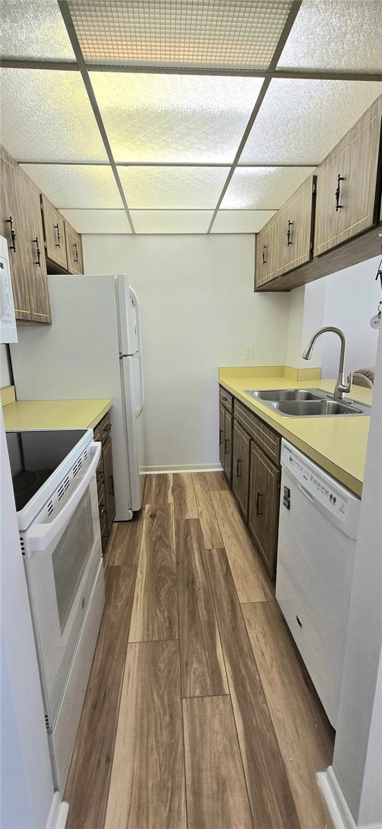 VILLAS CAPRI CONDO - Residential