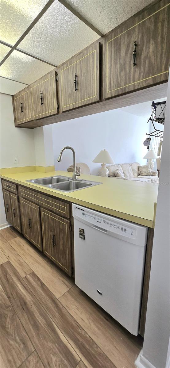 VILLAS CAPRI CONDO - Residential