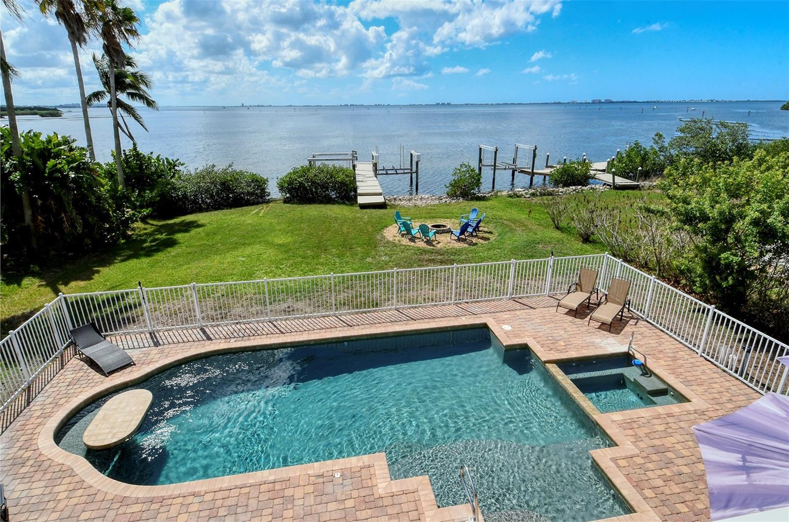 NOT IN A SUBDIVISION - Residential