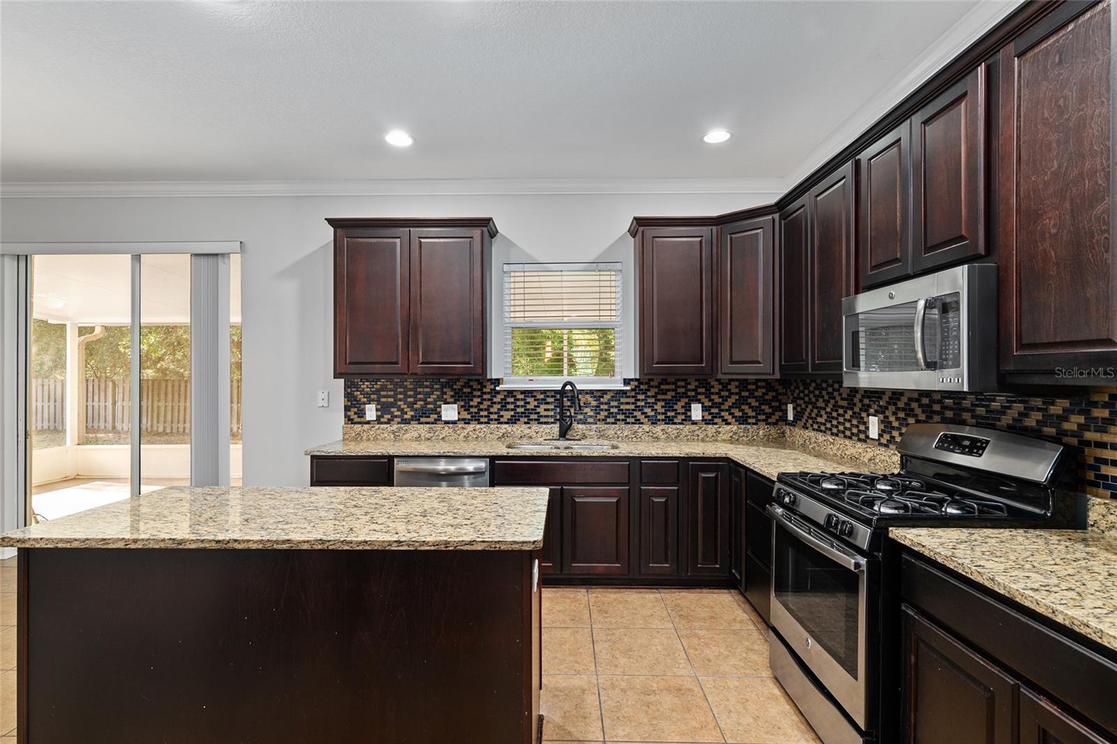 NEWBERRY OAKS PH 8 - Residential