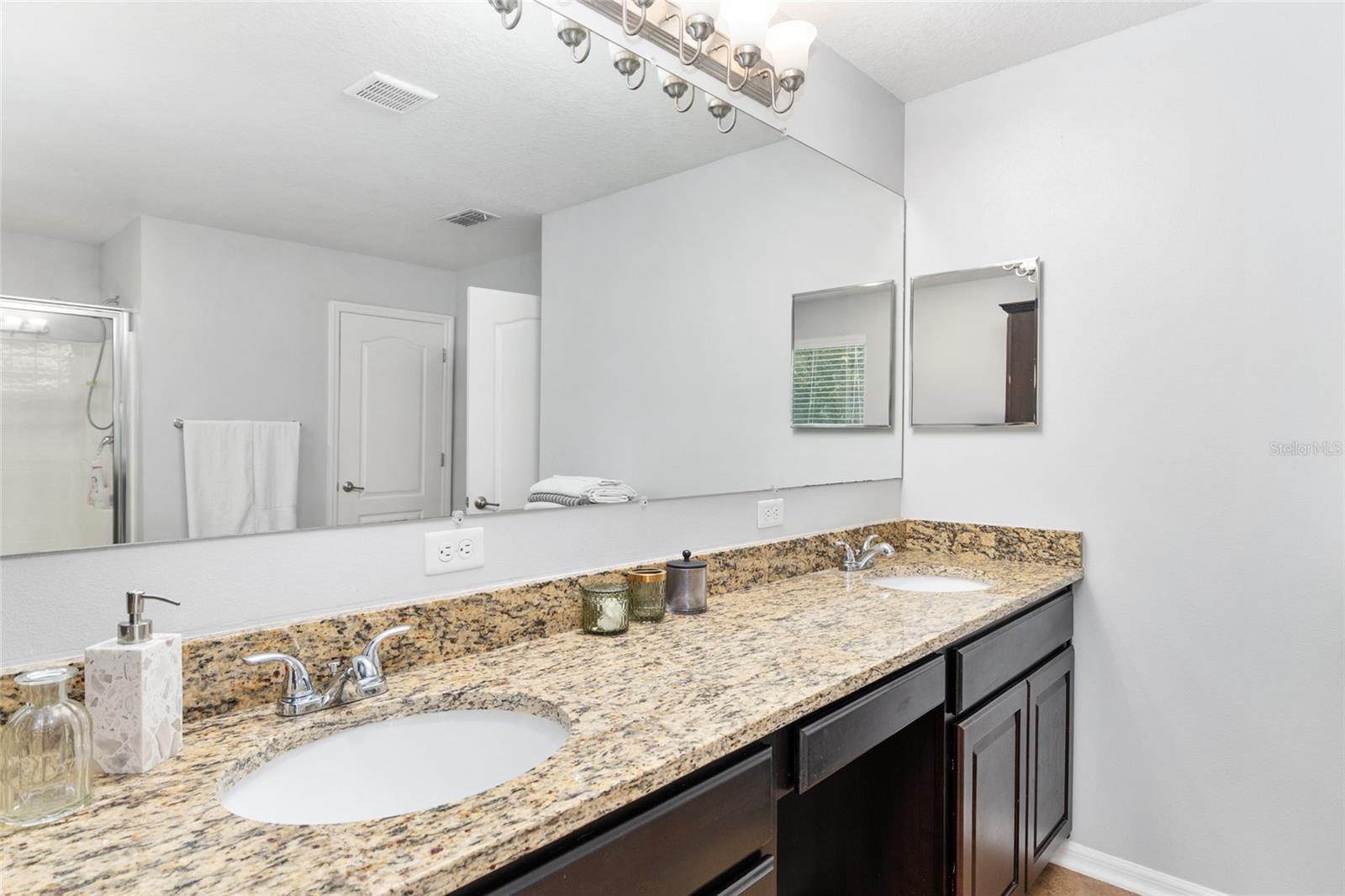 NEWBERRY OAKS PH 8 - Residential