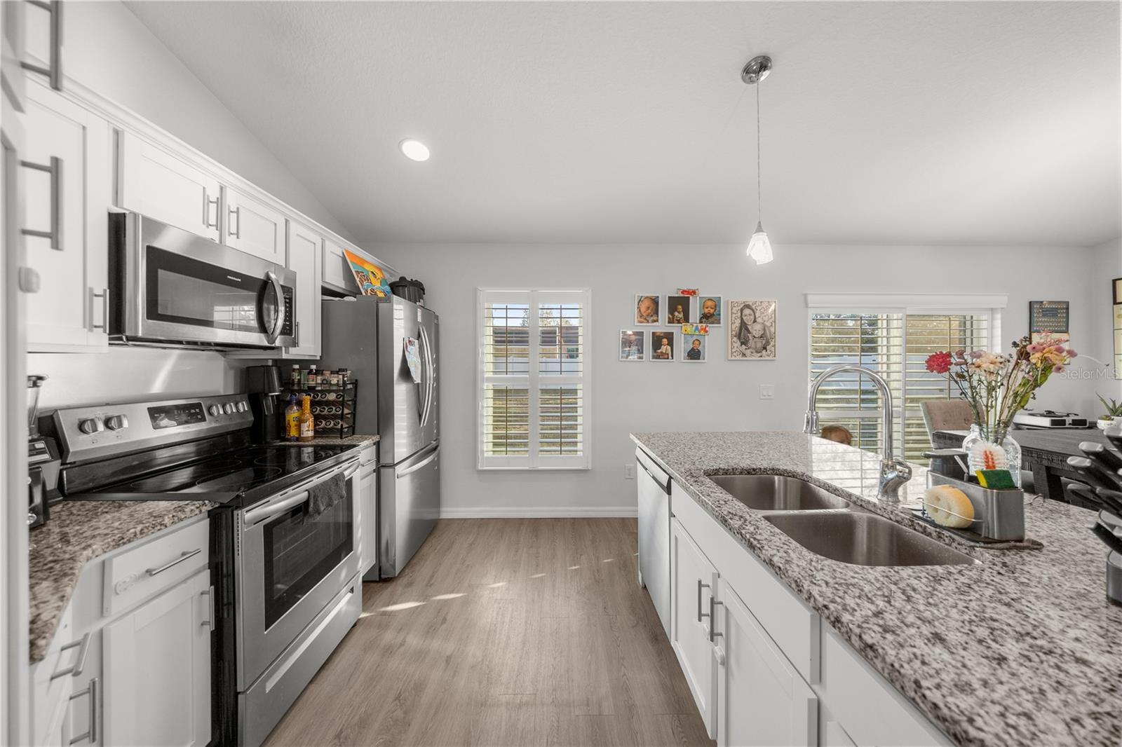 ROLLING RANCH ESTATE - Residential