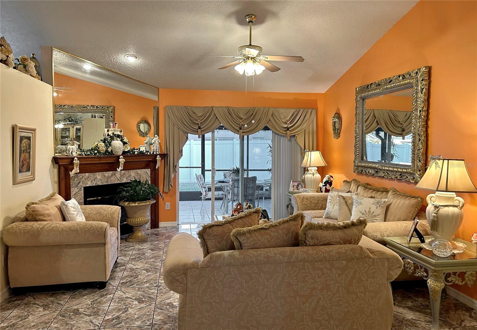 553 WHITTINGHAM PLACE