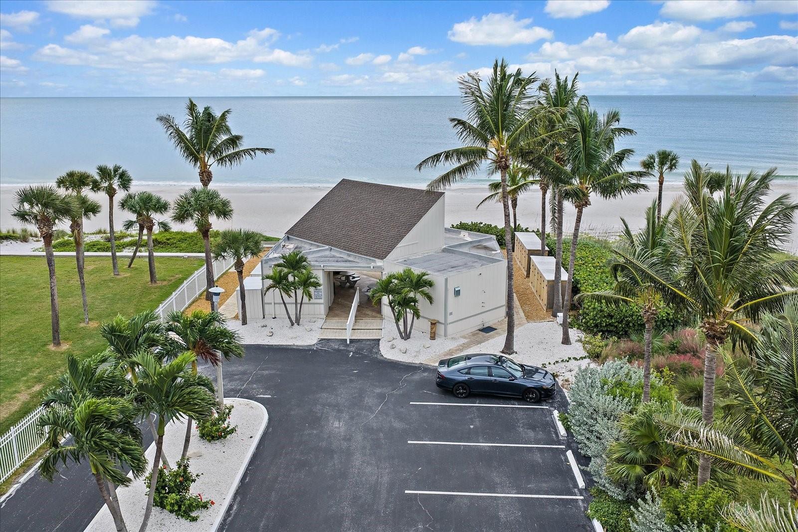 575 SUTTON PLACE, LONGBOAT KEY, FL, 34228 4 575 SUTTON PLACE