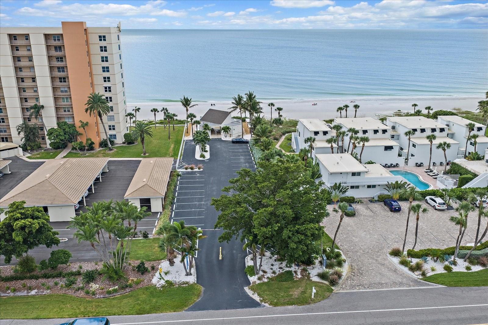 575 SUTTON PLACE, LONGBOAT KEY, FL, 34228 3 575 SUTTON PLACE