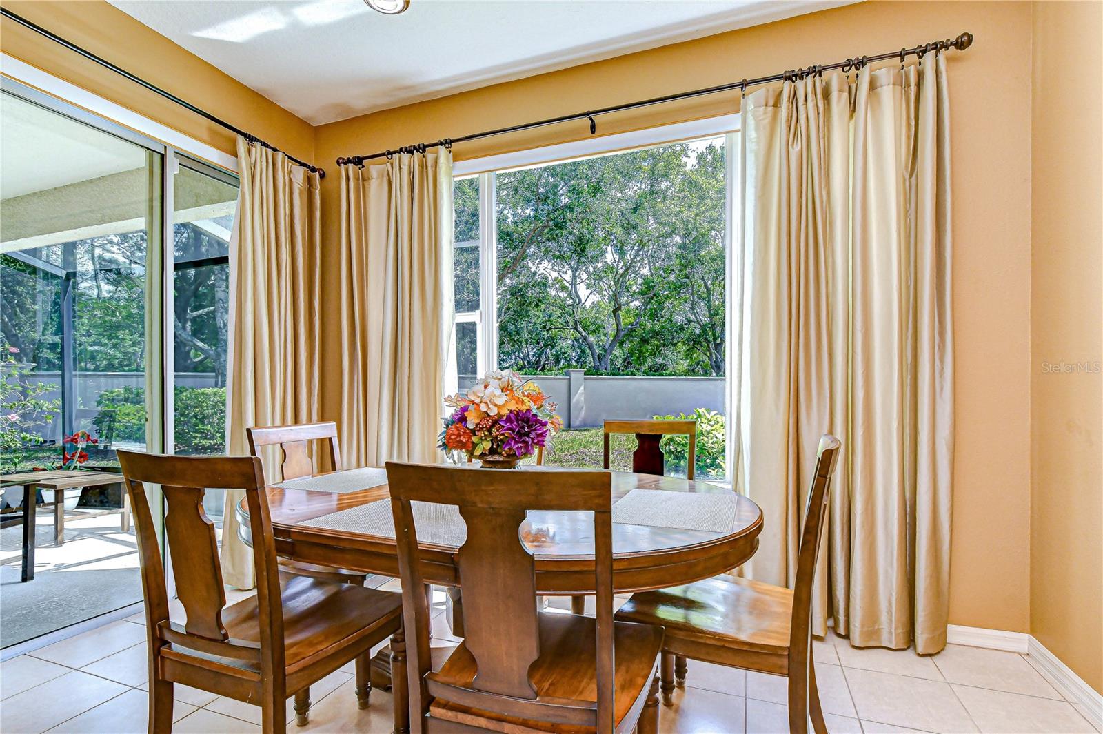 PROVENCE TWNHMS AT WATERCH - Residential