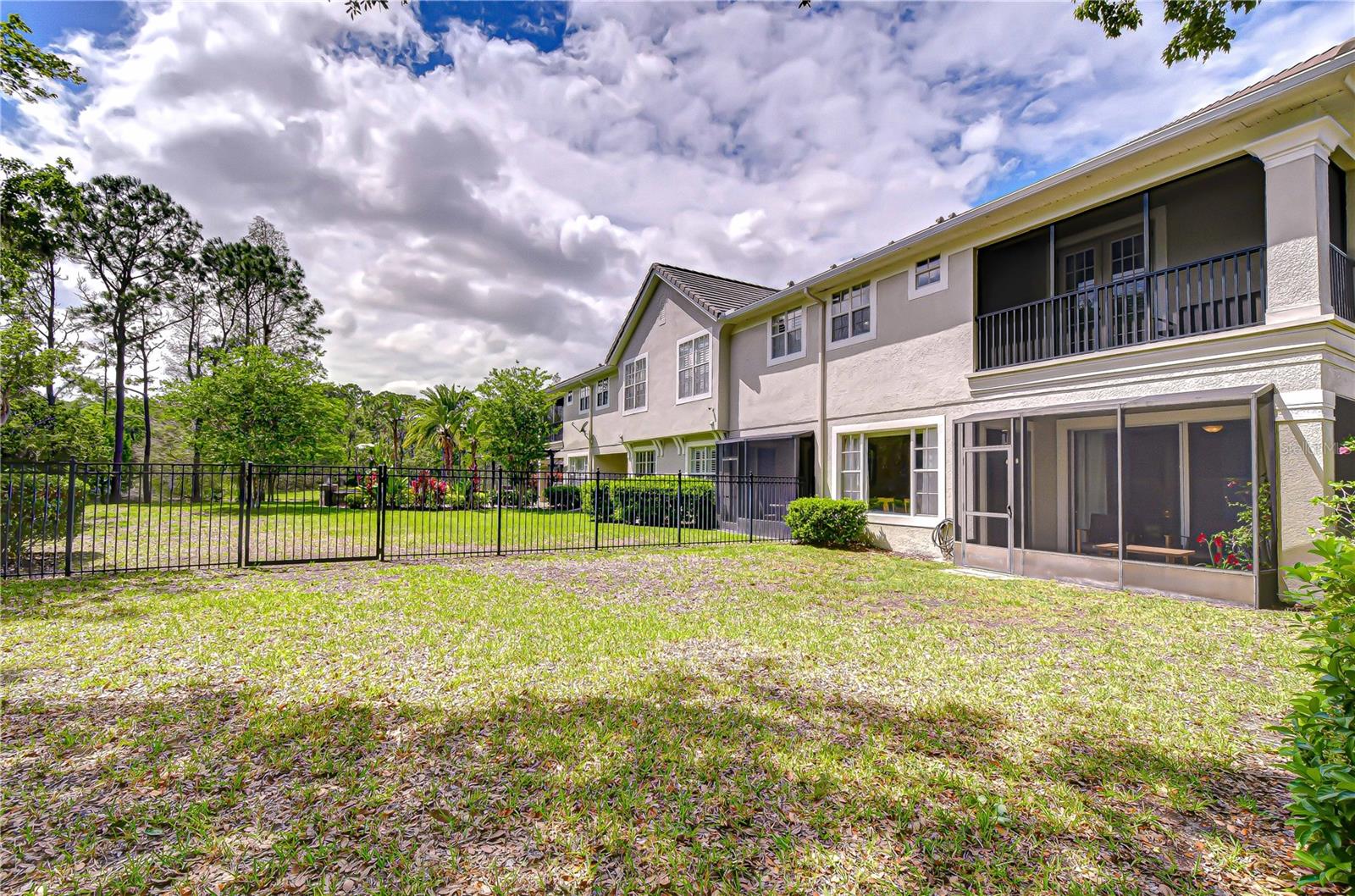 PROVENCE TWNHMS AT WATERCH - Residential