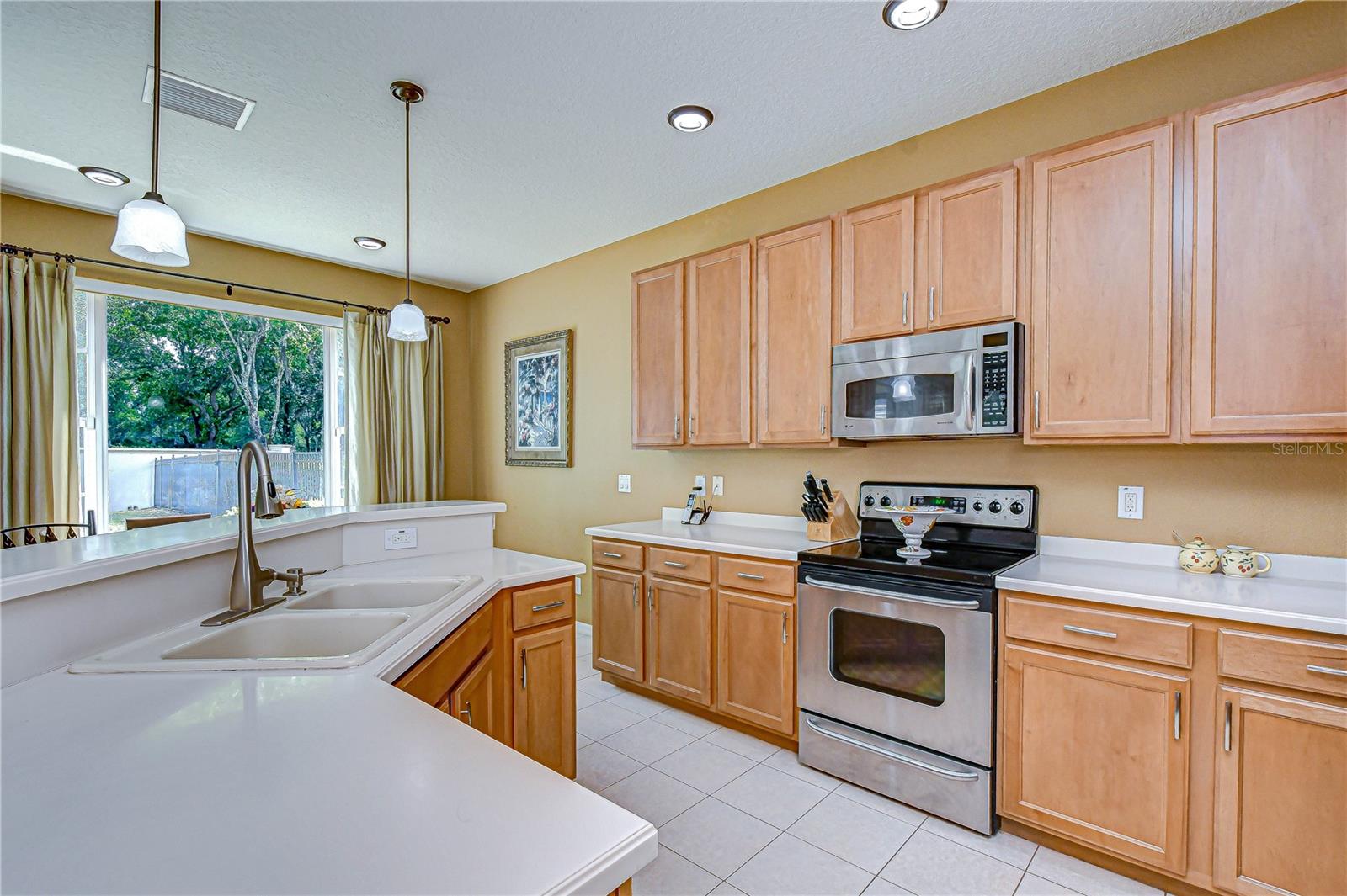 PROVENCE TWNHMS AT WATERCH - Residential