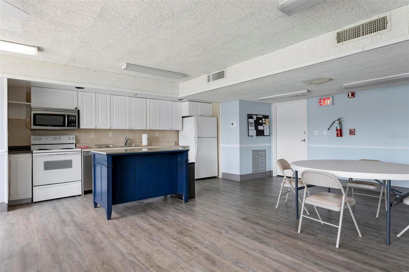 RAINTREE - Residential