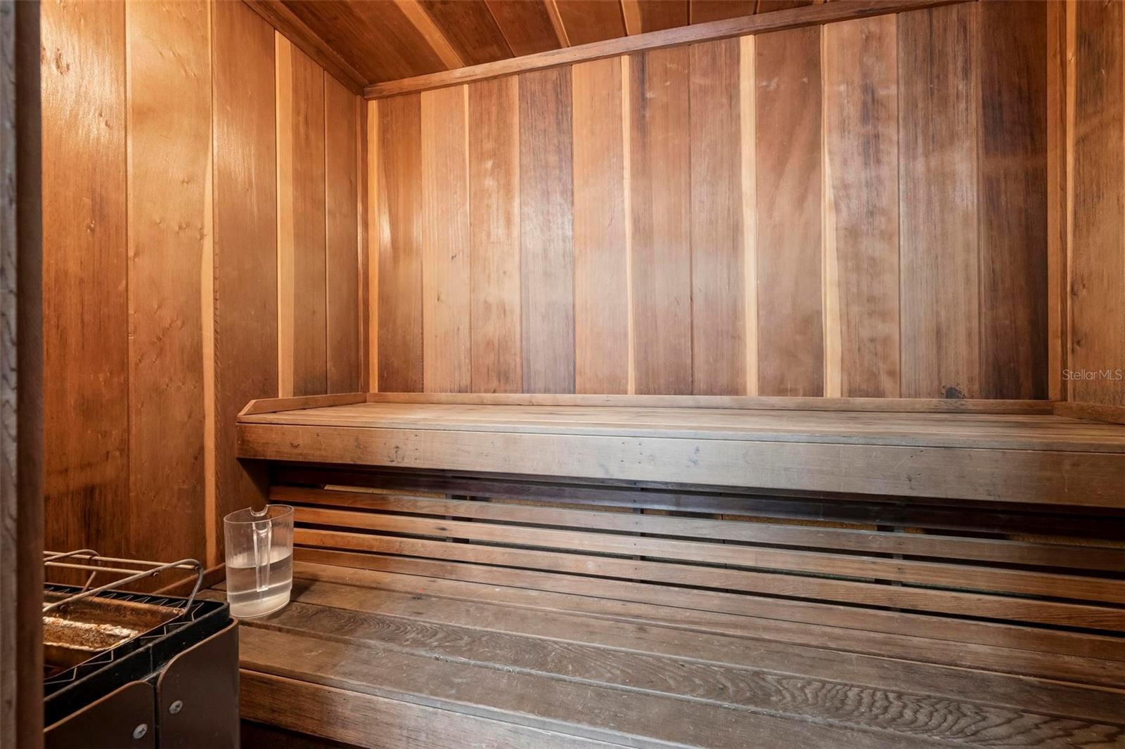 RAINTREE - Residential