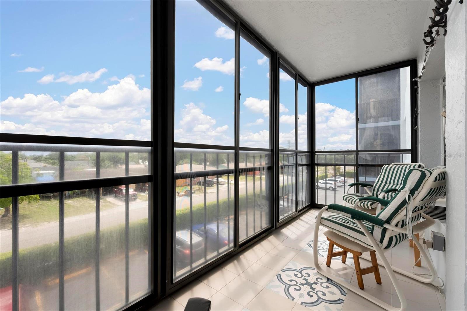 RAINTREE - Residential