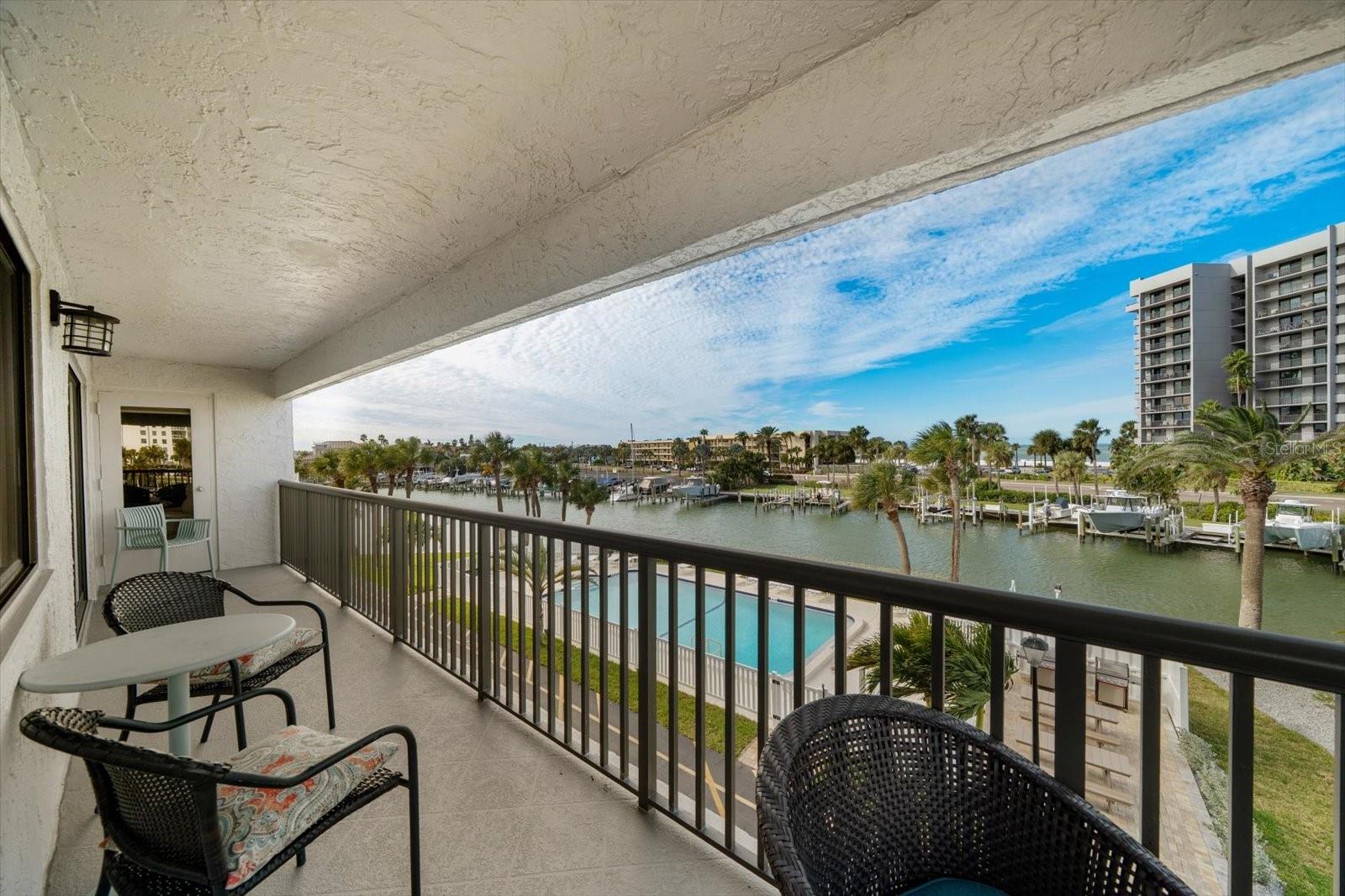 HARBORAGE CONDO BELLEAIR BEACH - Residential