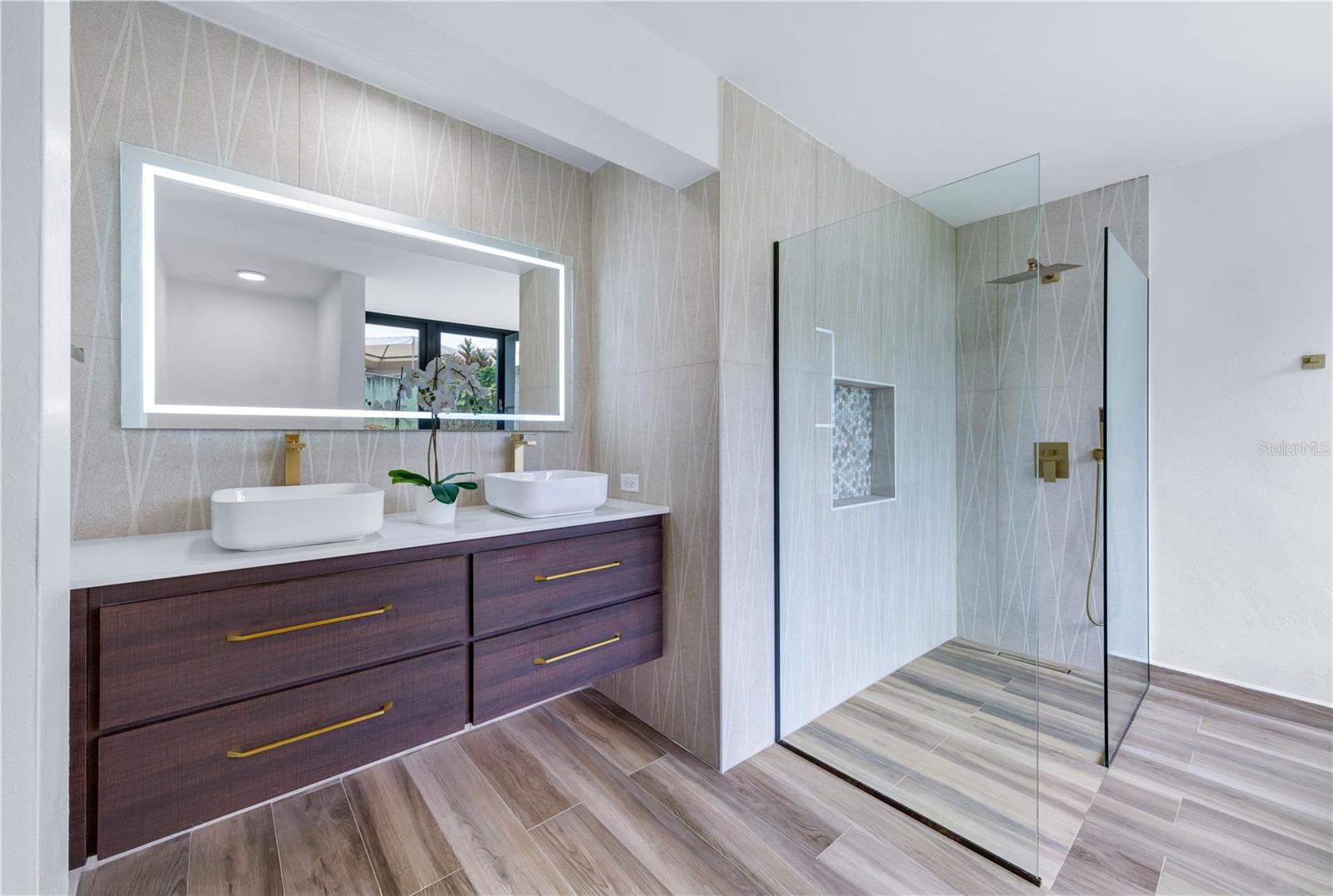 SAN IGNACIO - Residential