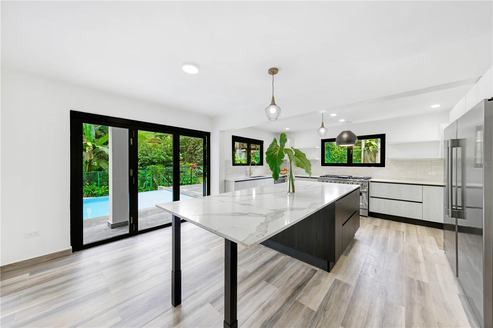 SAN IGNACIO - Residential