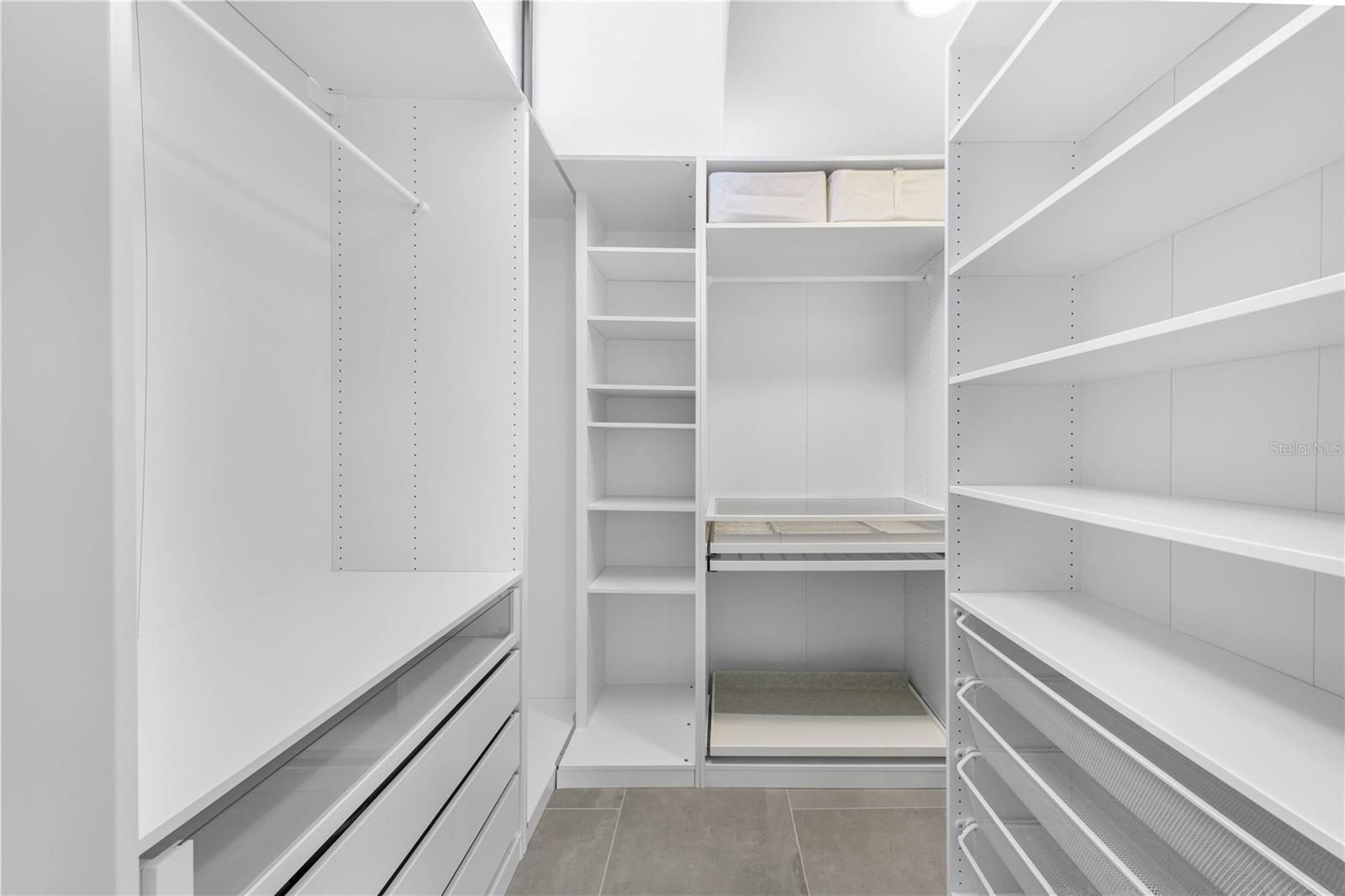 SAN IGNACIO - Residential