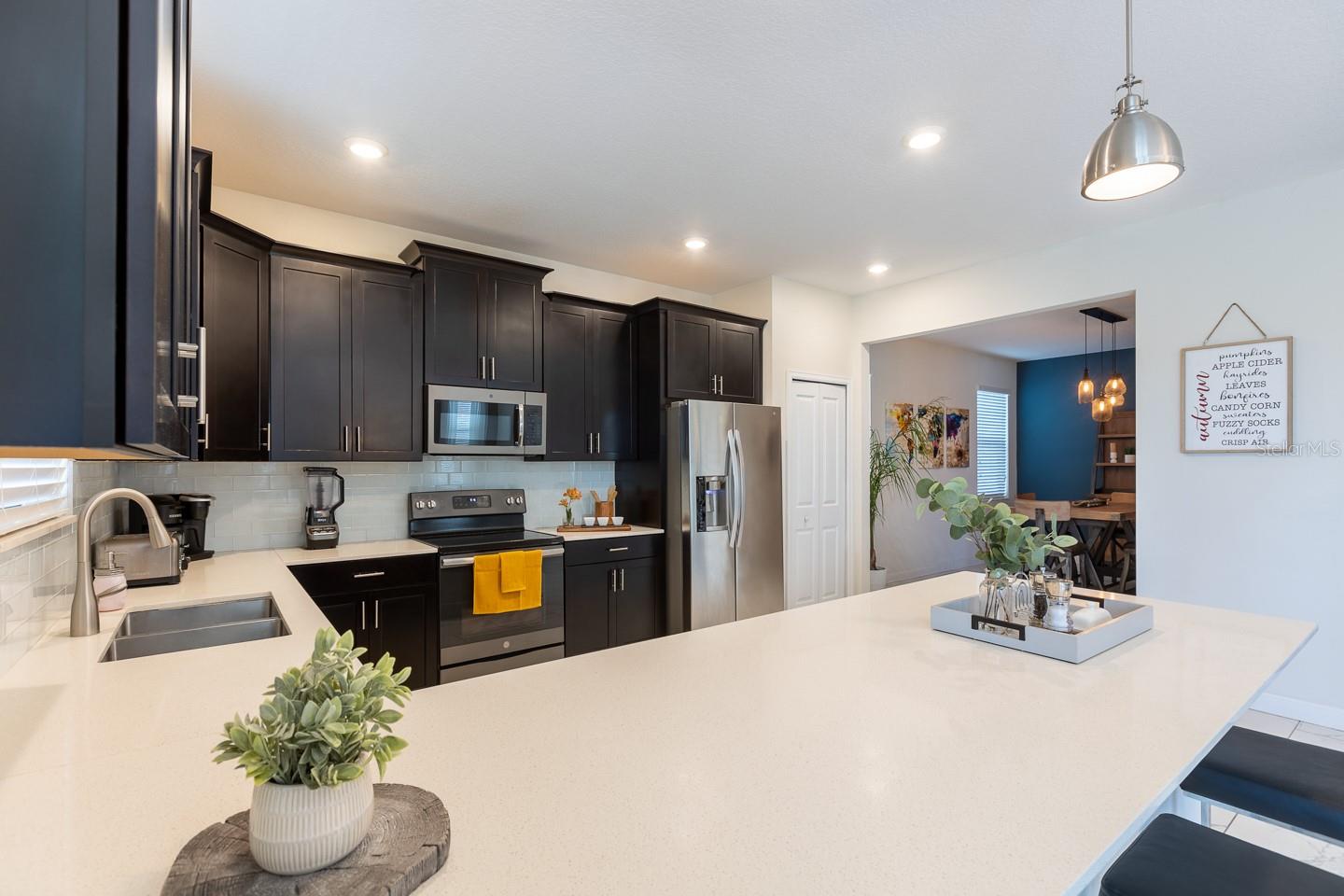 STOREY LAKE PH 3 - Residential
