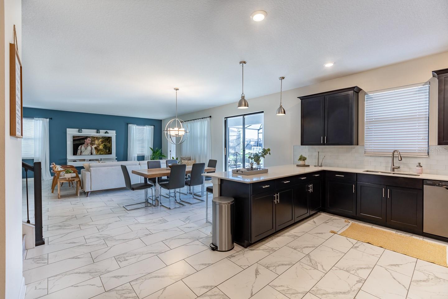 STOREY LAKE PH 3 - Residential