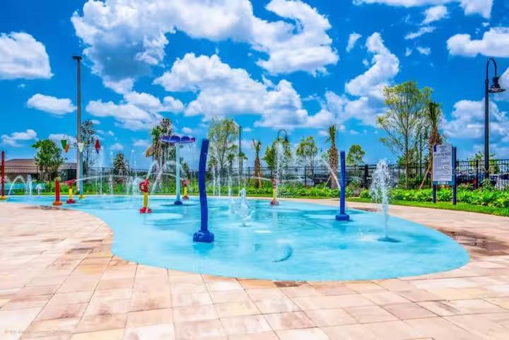 STOREY LAKE PH 3 - Residential
