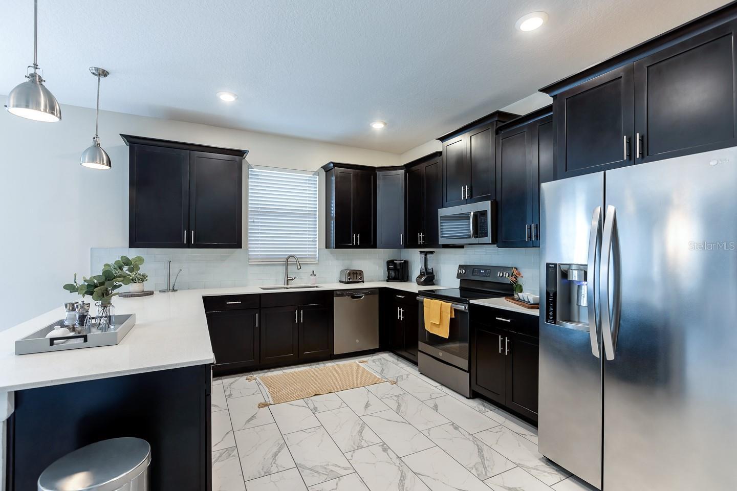 STOREY LAKE PH 3 - Residential