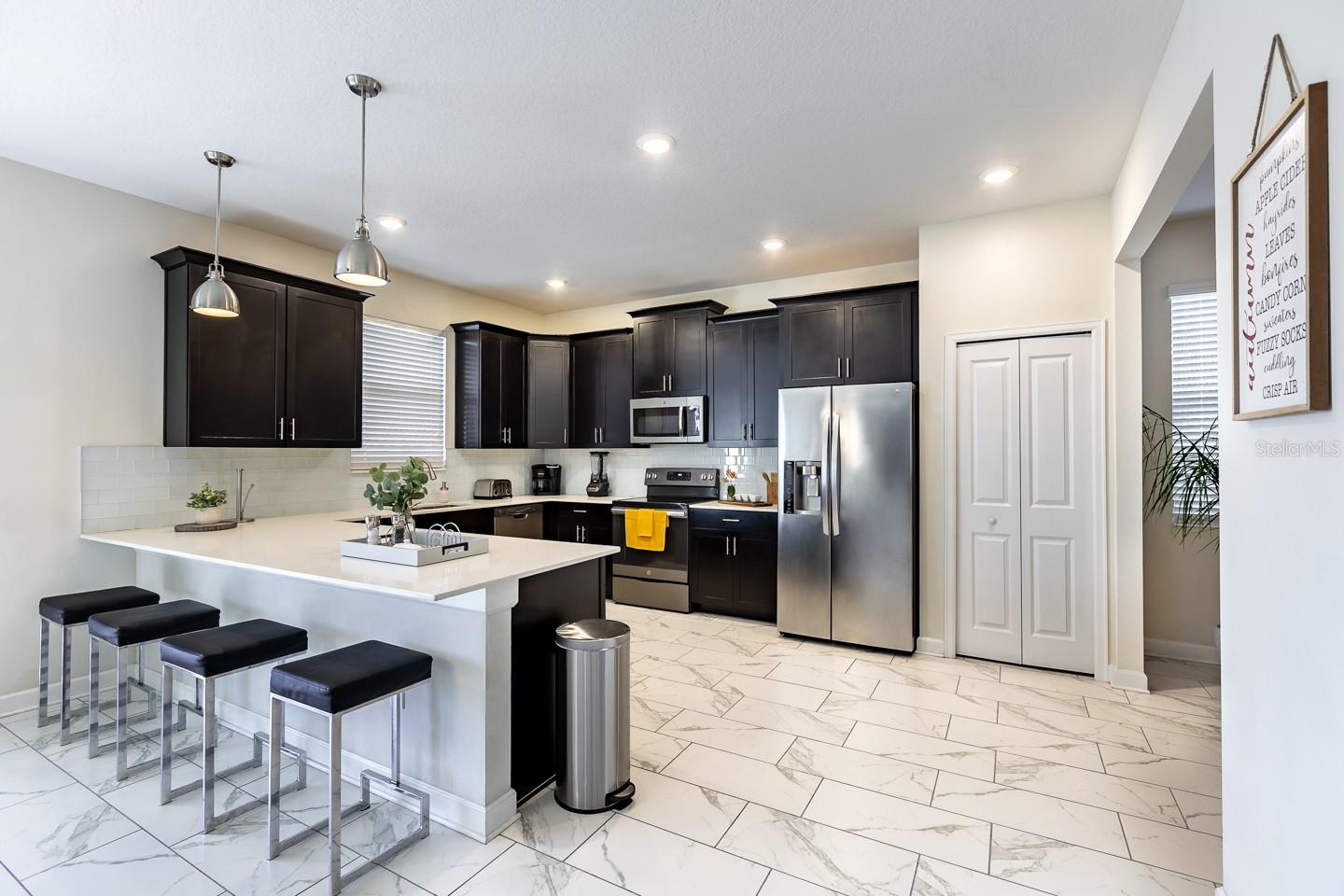 STOREY LAKE PH 3 - Residential
