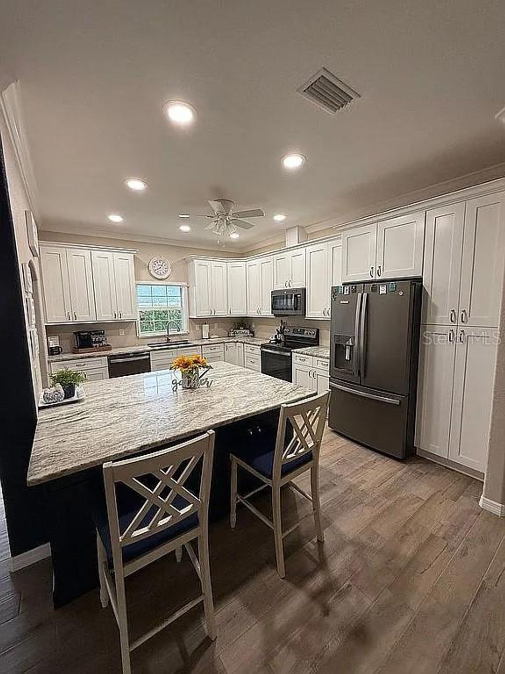 Photo of 117 Rosewood Drive N, Lake Placid, FL 33852 (MLS # C7524158)