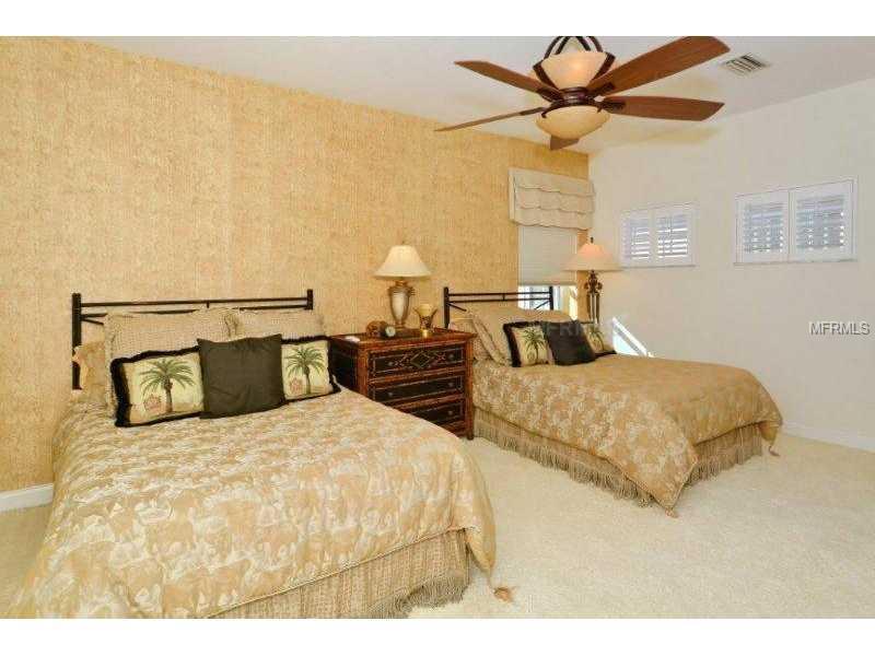 QUEENS HARBOUR - Residential