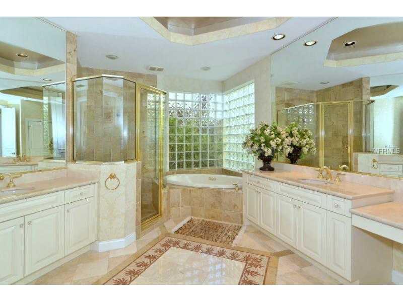 QUEENS HARBOUR - Residential