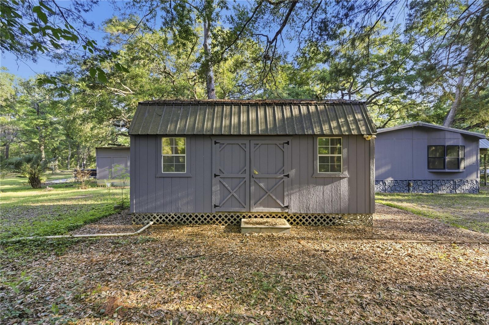 RALEIGH OAKS - Residential