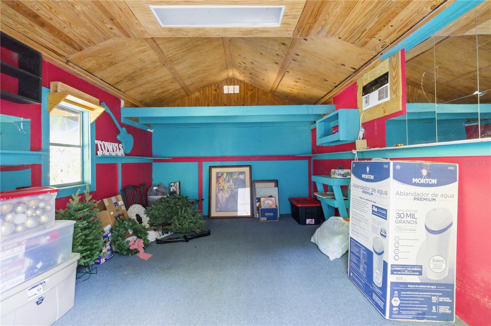RALEIGH OAKS - Residential