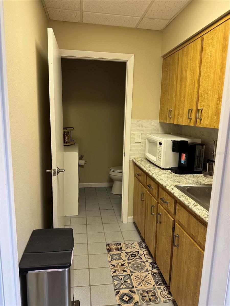 6700 S FLORIDA AVENUE 2