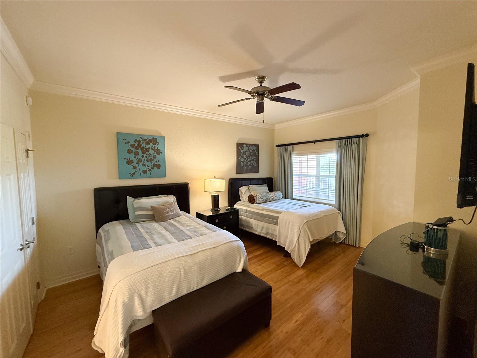 VILLAS AT REUNION SQUARE PH 2 CONDO - Residential Lease