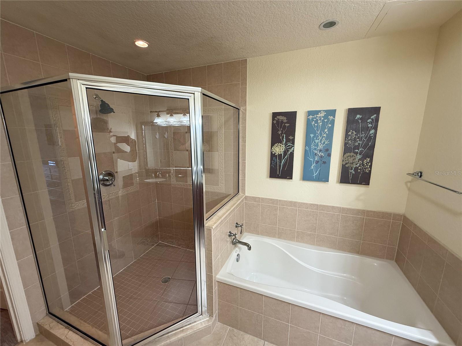 VILLAS AT REUNION SQUARE PH 2 CONDO - Residential Lease