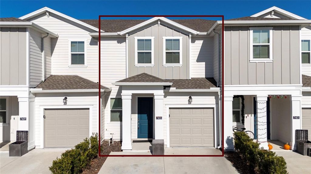 Photo of 7405 Stone Creek Trail, Kissimmee, FL 34747 (MLS # S5139375)