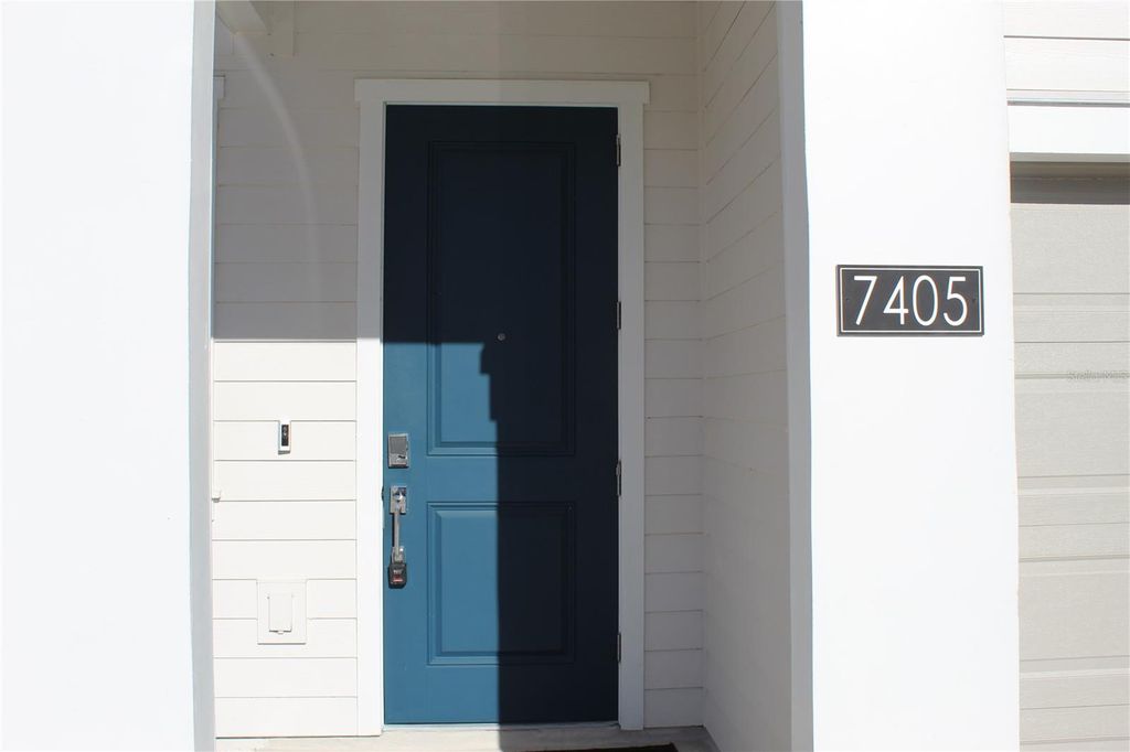 Photo of 7405 Stone Creek Trail, Kissimmee, FL 34747 (MLS # S5139375)