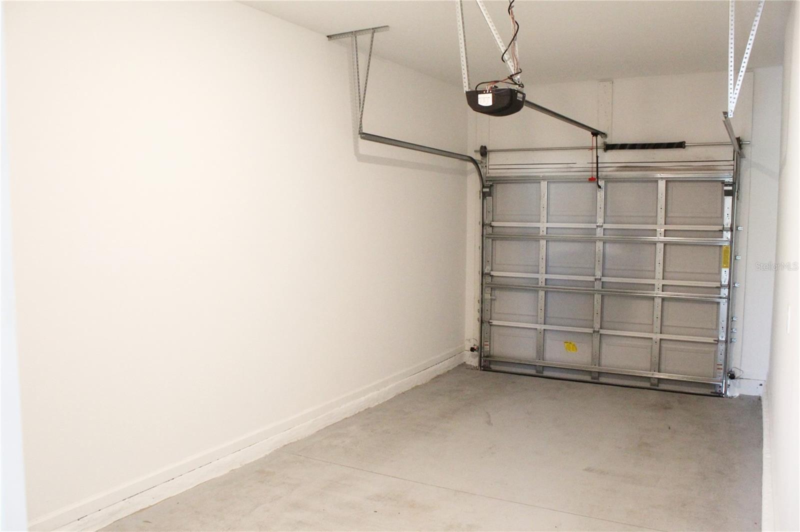 LAKE WILSON RESERVE - Residential Lease