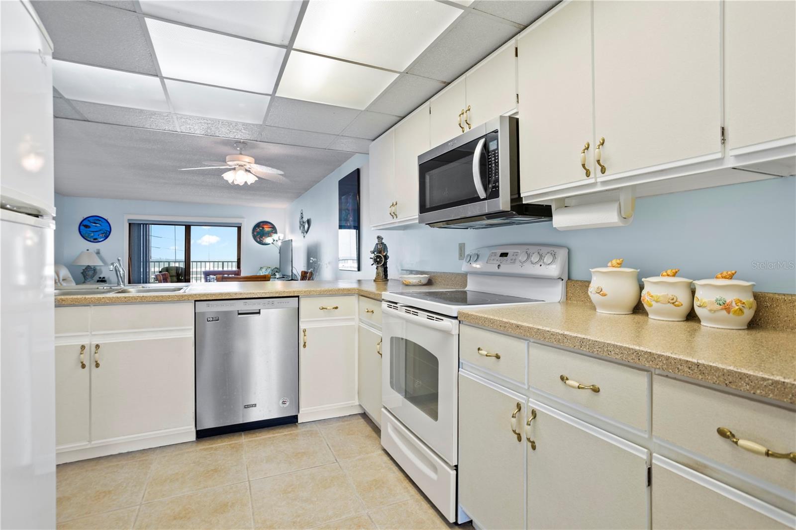 INLET HARBOR CLUB CONDO - Residential