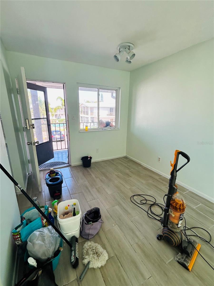 SOUTH GATE EAST - Residential Lease