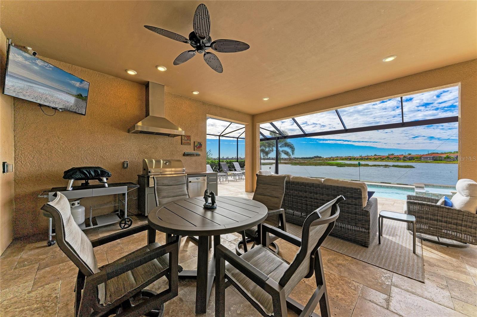 629 MARAVIYA BOULEVARD