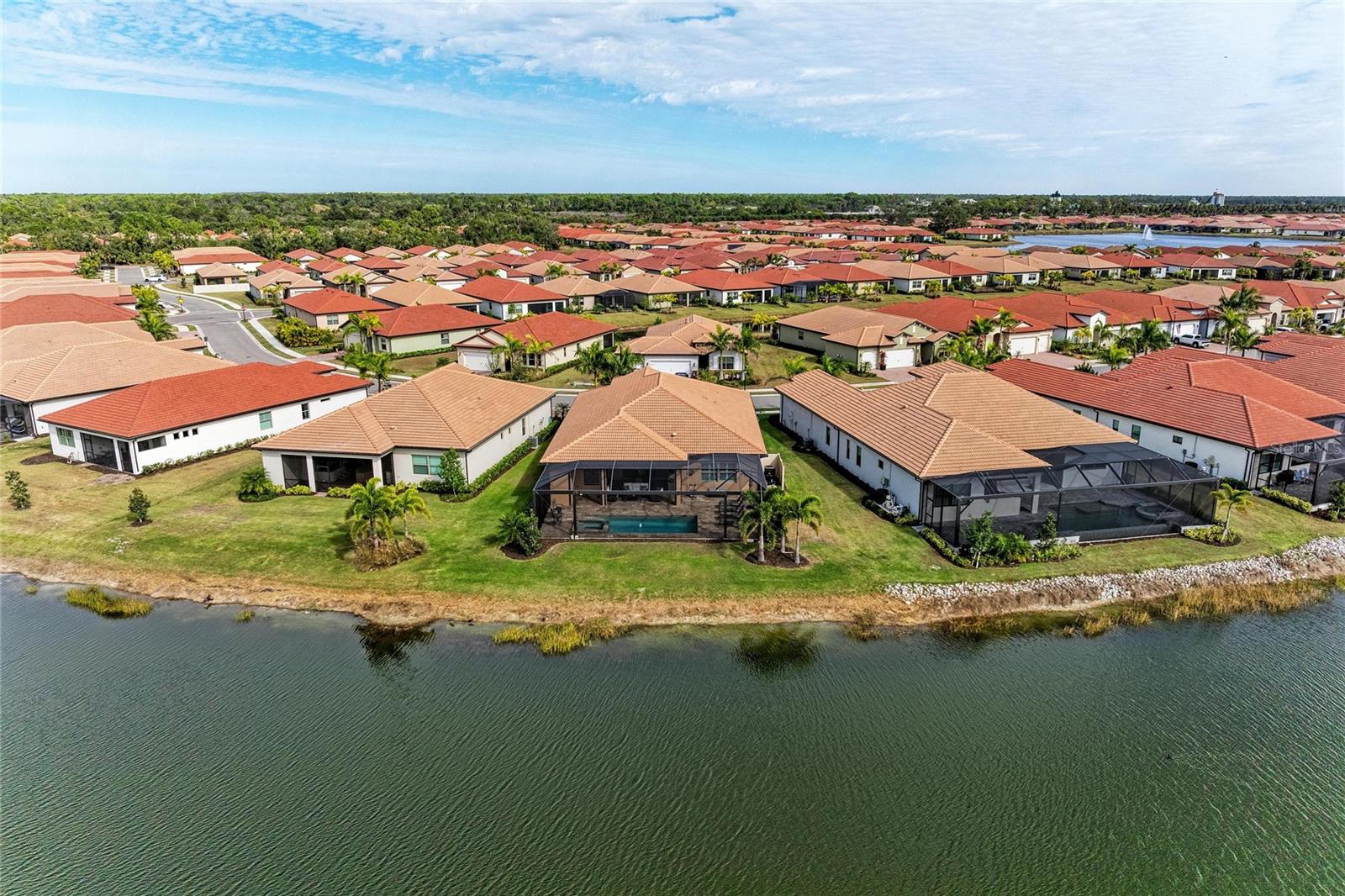 TOSCANA ISLES - Residential