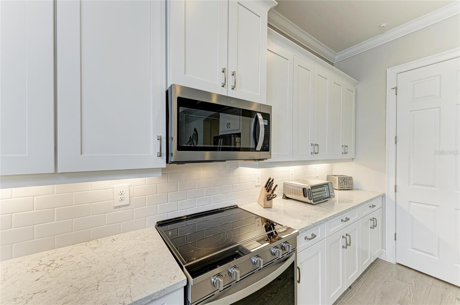 TOSCANA ISLES - Residential