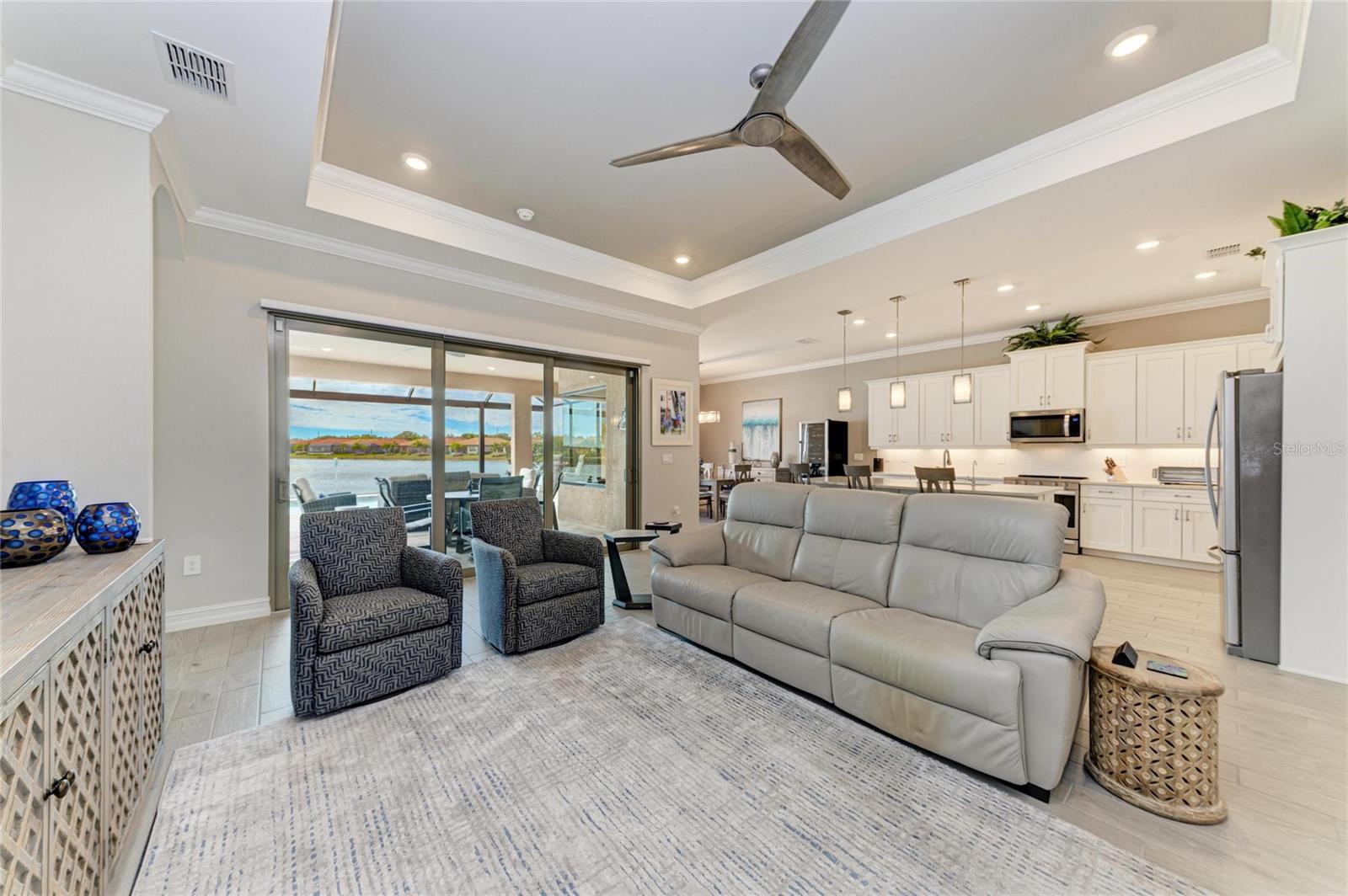 TOSCANA ISLES - Residential