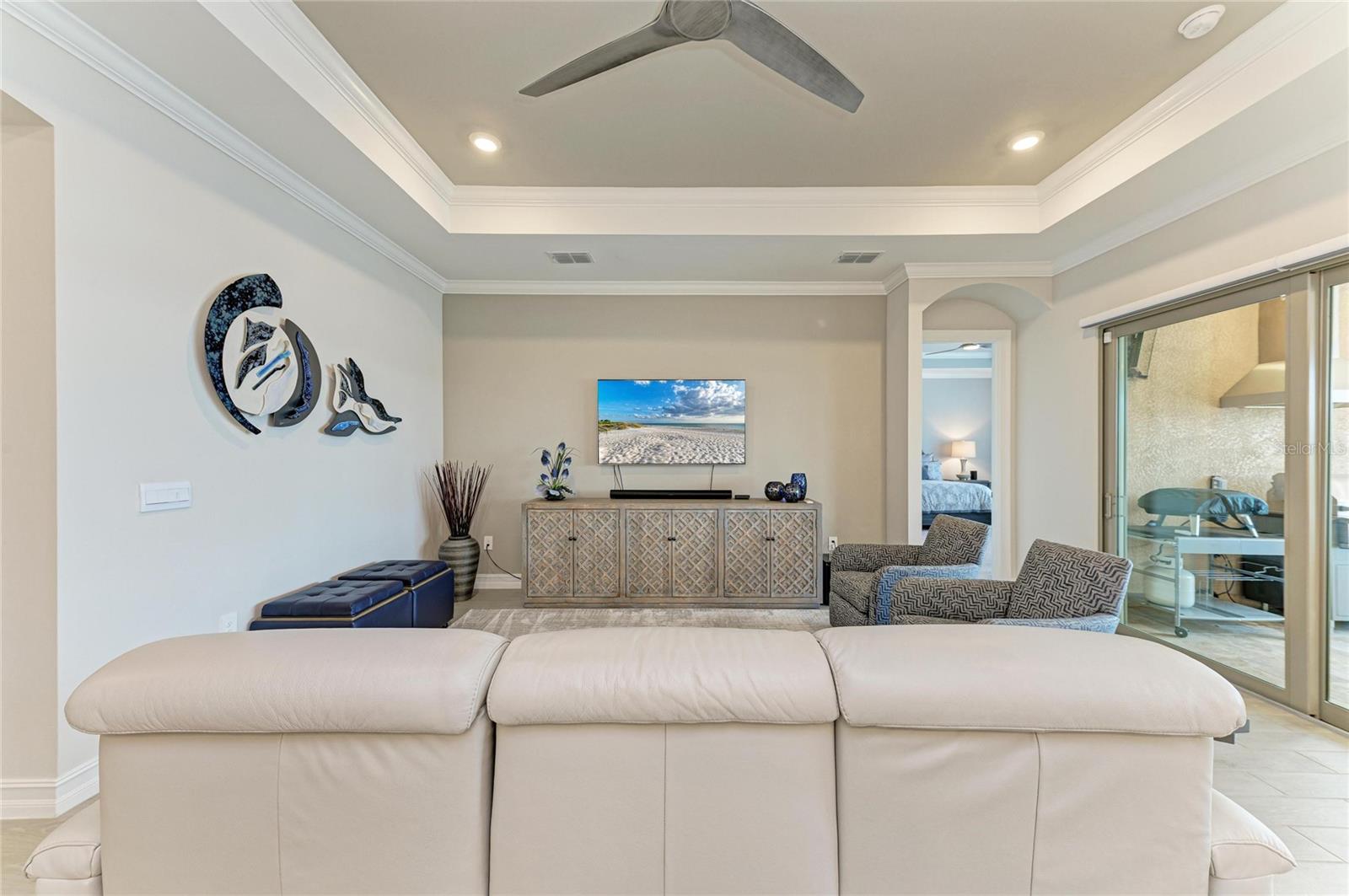 TOSCANA ISLES - Residential