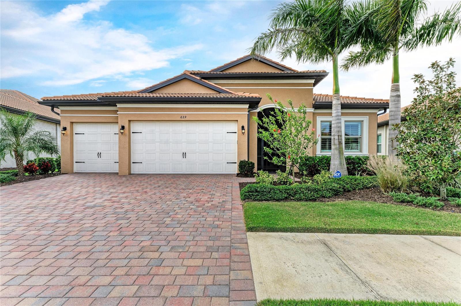 TOSCANA ISLES - Residential