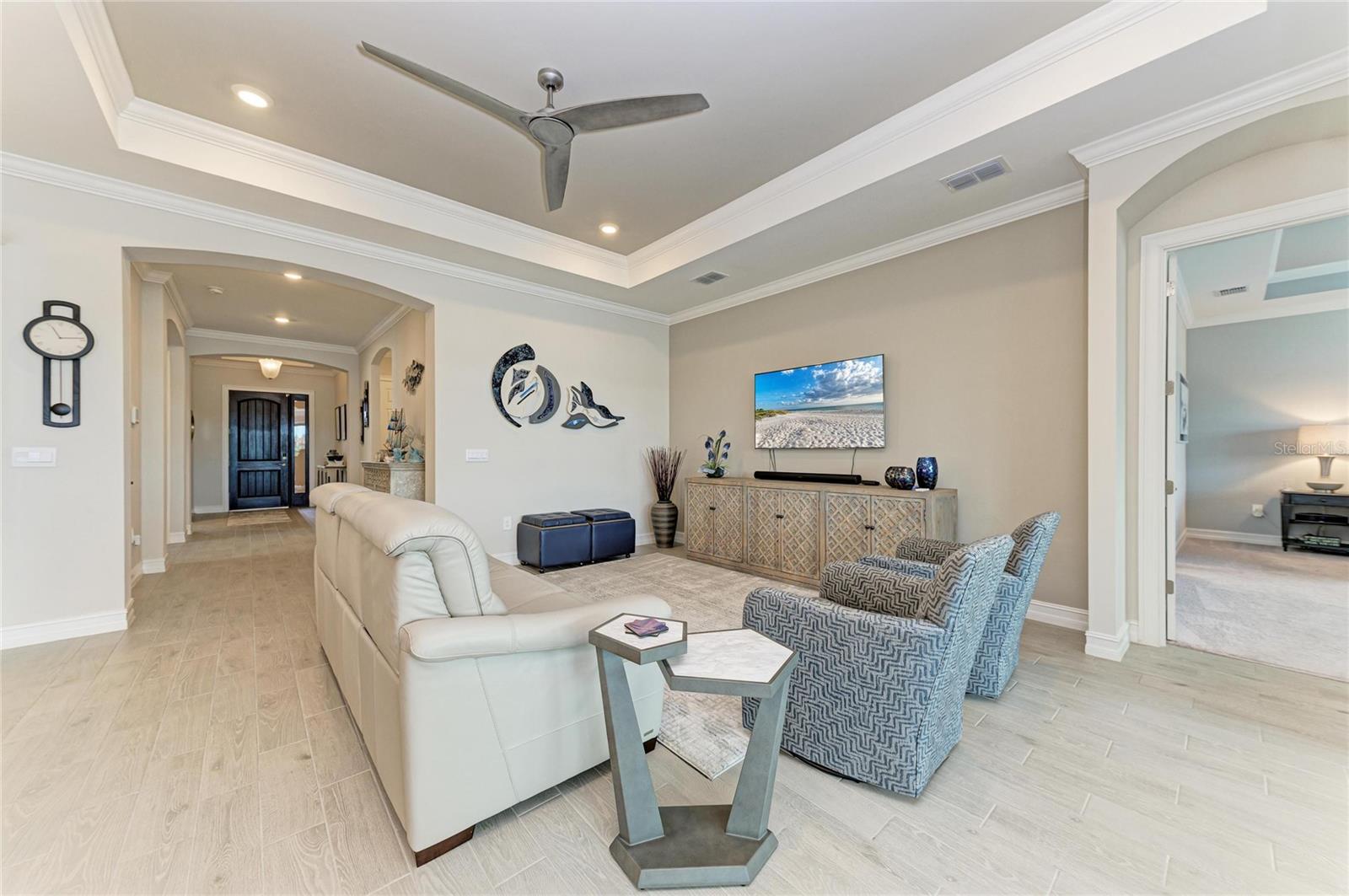 TOSCANA ISLES - Residential