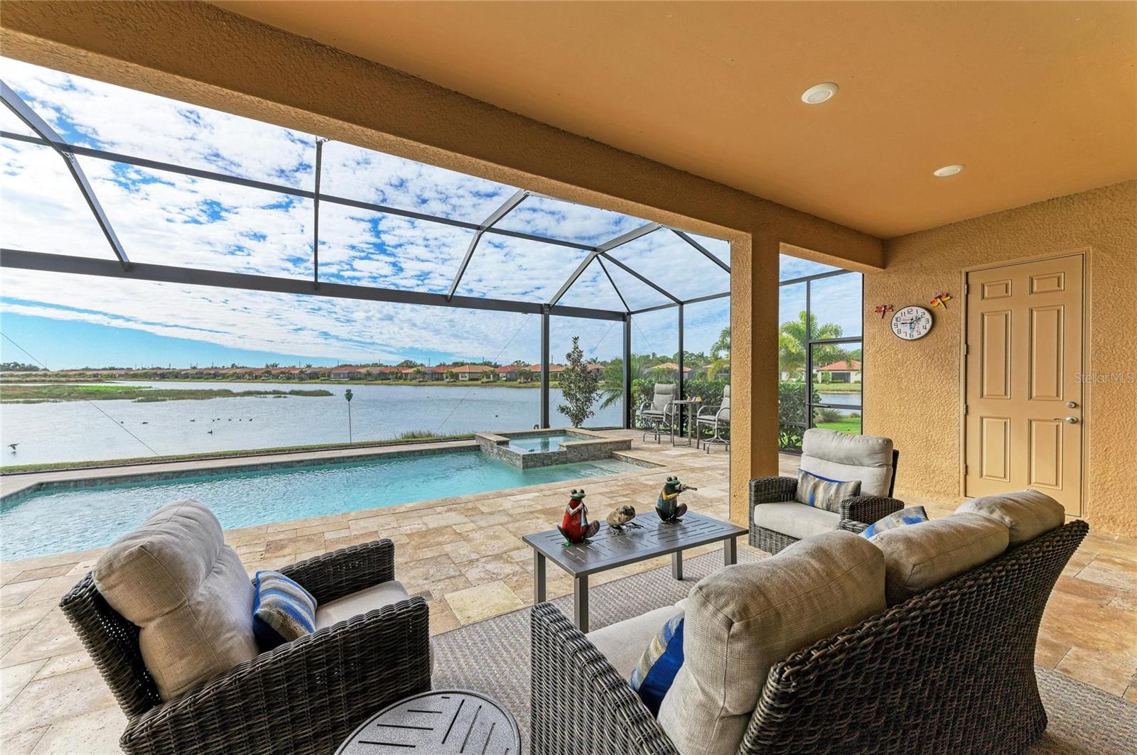 TOSCANA ISLES - Residential